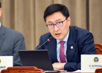 УИХ-ын гишүүн Б.ЗАЯАБАЛЫН шинэ жилийн мэндчилгээ