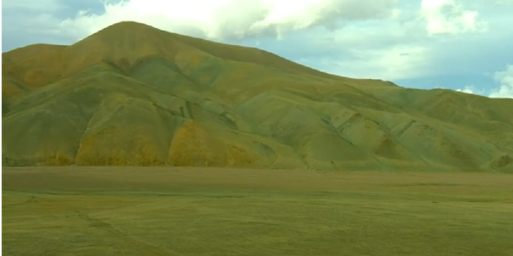 Хонхаан Хоо шүтээн уул