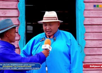 МУ-ын алдарт УЯАЧ болохын ерөөл өргөе