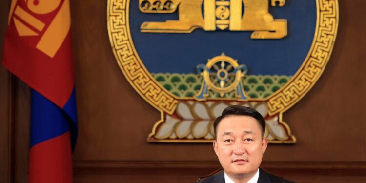 Үндсэн хуулийн эрхэм зорилго, суурь зарчим он цагийн урсгалд тогтвортой байх ёстой