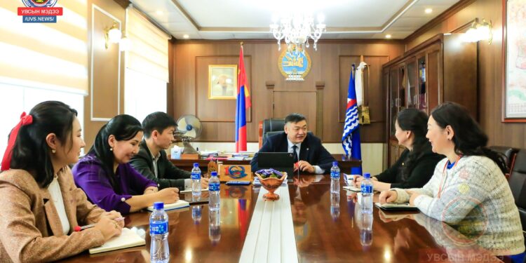 ЗАСАГ ДАРГЫН ДЭРГЭД “ХҮҮХДИЙН САЙН САЙХНЫ ЗӨВЛӨЛ” БАЙГУУЛАГДАНА