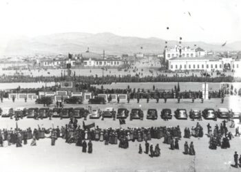 Зөв удирдлага, сайн удирдагчийн замналаар…