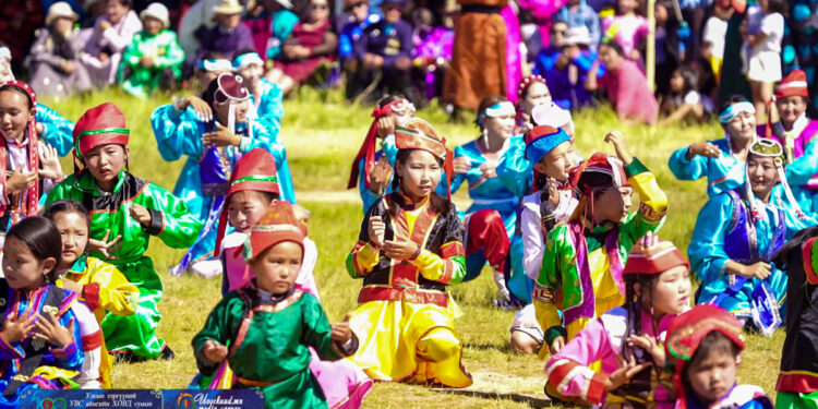 ХОВД СУМЫН 100 ЖИЛИЙН ОЙН НЭЭЛТИЙН ЦОМОГ