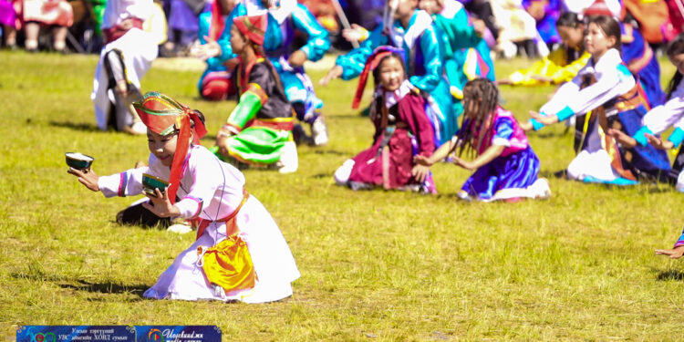 ХОВД СУМЫН 100 ЖИЛИЙН ОЙН НЭЭЛТИЙН ЦОМОГ