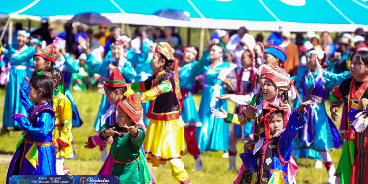 ХОВД СУМЫН 100 ЖИЛИЙН ОЙН НЭЭЛТИЙН ЦОМОГ