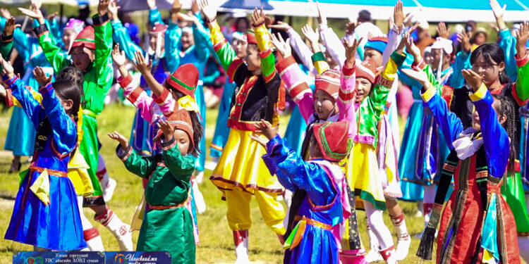 ХОВД СУМЫН 100 ЖИЛИЙН ОЙН НЭЭЛТИЙН ЦОМОГ