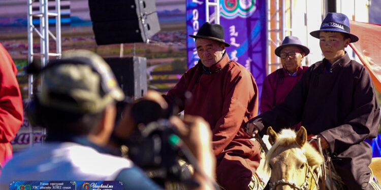 ХОВД СУМЫН 100 ЖИЛИЙН ОЙН НЭЭЛТИЙН ЦОМОГ