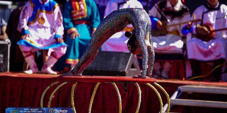 ХОВД СУМЫН 100 ЖИЛИЙН ОЙН НЭЭЛТИЙН ЦОМОГ