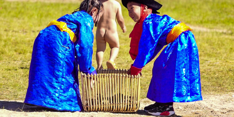 ХОВД СУМЫН 100 ЖИЛИЙН ОЙН НЭЭЛТИЙН ЦОМОГ