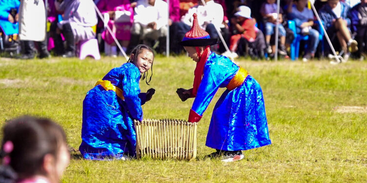 ХОВД СУМЫН 100 ЖИЛИЙН ОЙН НЭЭЛТИЙН ЦОМОГ