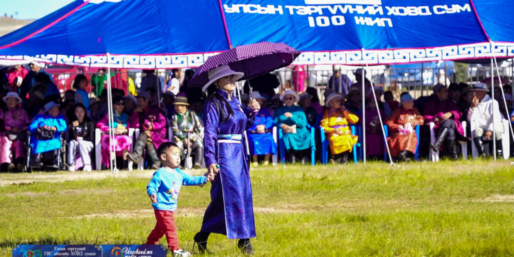 ХОВД СУМЫН 100 ЖИЛИЙН ОЙН НЭЭЛТИЙН ЦОМОГ