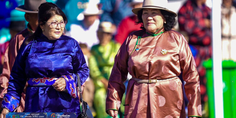 ХОВД СУМЫН 100 ЖИЛИЙН ОЙН НЭЭЛТИЙН ЦОМОГ