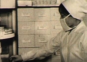 Сумын хүн эмнэлэг 1971 оноос  ИХ ЭМЧ-ийн салбар болон өргөжив