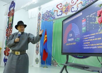 УИХ-ын дарга Д.Амарбаясгалан Увс аймагт ажиллаж байна