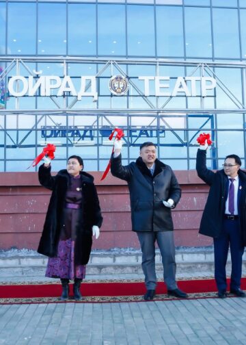 УВС АЙМГИЙН “ОЙРАД” ХӨГЖИМТ ЖҮЖГИЙН ТЕАТР НЭЭЛТЭЭ ХИЙЛЭЭ