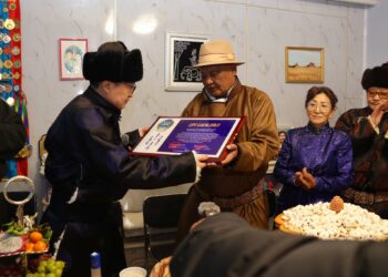 Баруунтуруун сумын МЯНГАНБАЯРЫН БОЛДБААТАР “МУ-ЫН АВАРГА ТАРИАЛАНЧ” БОЛЛОО