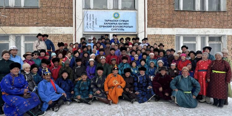 ХАРХИРАА БАГ САР ШИНИЙН ЗОЛГОЛТ