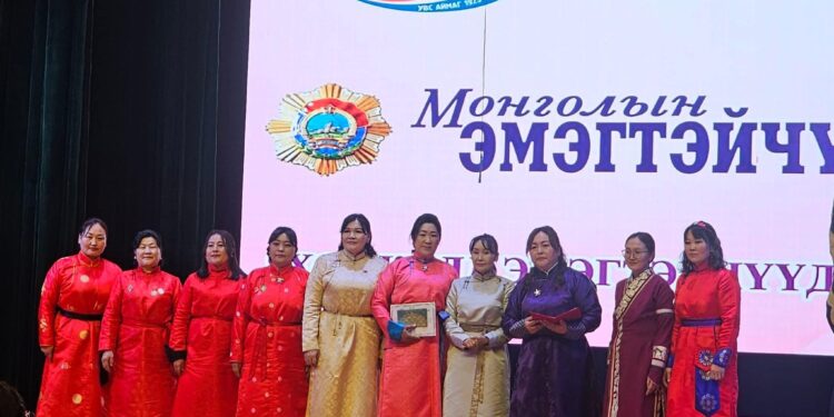 Наранбулаг эмэгтэйчүүдийн зөвлөл хийсэн ажлаараа аймагтаа сүүлийн 3 жил тэргүүлж байна