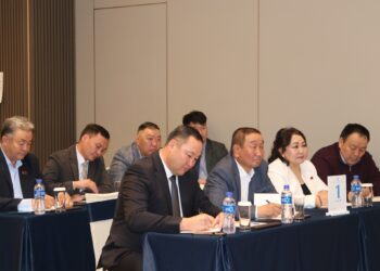 Аймгийн ИТХ-ын төлөөлөгчид УБ хотод сургалтанд хамрагдаж байна