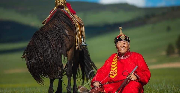 20-р зууны манлай бөх ХОРЛООГИЙН БАЯНМӨНХ