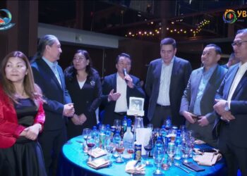 Баруунтуруун сум ТҮҮХТ ОЙН Үндэсний бөхийн бай шагналыг даана