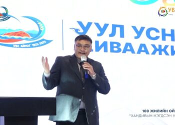 Увс аймгийн засаг дарга С.БАТЖАРГАЛ Дархан хотод