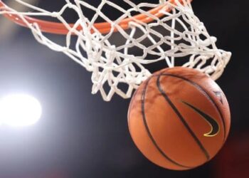 Увсаас төрсөн Сагсан бөмбөгийн АНХНЫ СПОРТЫН МАСТЕРУУД