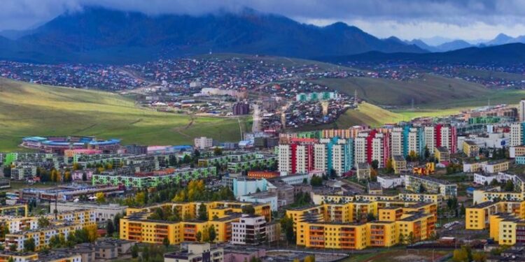 Төрөлх сумынхаа түүхт 100 жилийн ойд ОРХОН АЙМАГ ДАХЬ СУУГУУЛ иргэдийн хандив