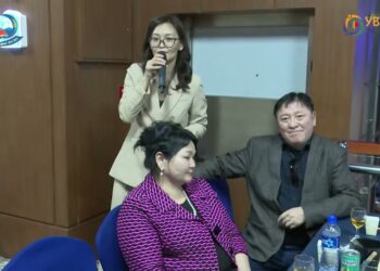 1987 оны төгсөгч Буянжаргалын ЛХАГВАДОРЖ гэр бүлийнхээ зүгээс 5 сая₮ хандивлана