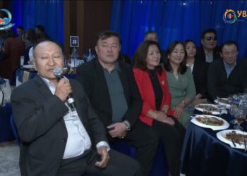 1988 оны төгсөгчид төрөлх аймгийнхаа ТҮҮХТ ОЙД зориулж 50 САЯ₮ хандивлана