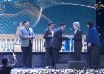 Хөдөлмөрийн баатар Д.МӨНХӨӨД УБ дахь НУТГИЙН ЗӨВЛӨЛ ХҮНДЭТГЭЛ үзүүлэв