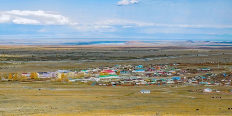 ТӨРӨЛХ СУМЫНХАА 100 ЖИЛИЙН ОЙД “АХАН ДҮҮС, ГЭР БҮЛ, ХАМААТАН САДАН, ОВОГ ЭЛКЭН, ГАЛ, ҮР ХҮҮХДҮҮД”-ИЙН ӨГСӨН ХАНДИВЫН МЭДЭЭЛЭЛ