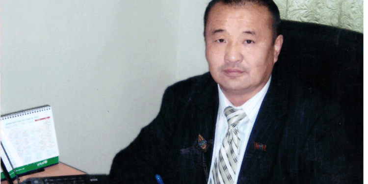 Мөнхөд дурсагдах эрхэм багш Биньеэгийн Цолмонхүү