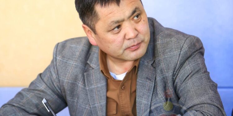 Бүтээлч түншлэл 2022 загварын шоуг зохион байгуулсан Улаангом коллежийн захирал БАТТОГТОХ