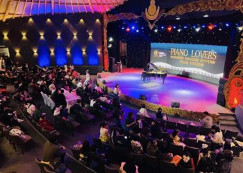 Гоцлол хөгжим 10-1 ангийн сурагч Т.Хишигжаргал