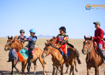 Мөст сумын харьяат П.Ган-Эрдэнийн Хонгор хязаалан түрүүллээ