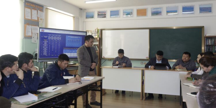 Барилгын салбарын мэргэжлийн боловсролыг дэмжих хэлэлцүүлэг боллоо