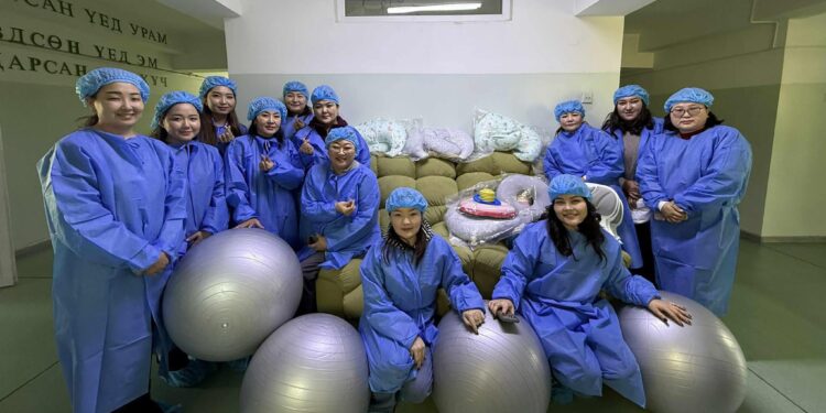 САЙХАН СЭТГЭЛТ ЗАЛУУ ЭЭЖҮҮДДЭЭ ТАЛАРХАЛ ИЛЭРХИЙЛЬЕ