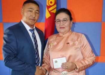 ИТГЭЛ, СЭТГЭЛ ДЭЭР “УРГУУЛСАН” БАХАРХЛЫН ТҮҮХ