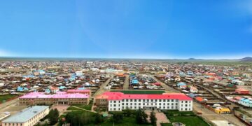 1-р  сургуулийн 100 жилийн ойн хандивт ахмад багш нар нэгдлээ