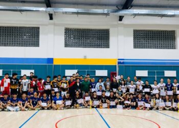 Идэрчүүдийн Аймгийн  Аварга шалгаруулах  волейболын  тэмцээн боллоо