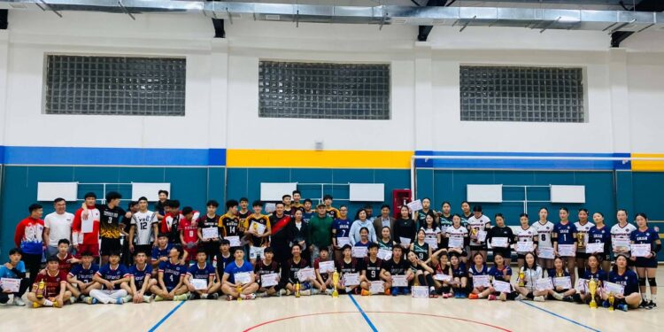 Идэрчүүдийн Аймгийн  Аварга шалгаруулах  волейболын  тэмцээн боллоо